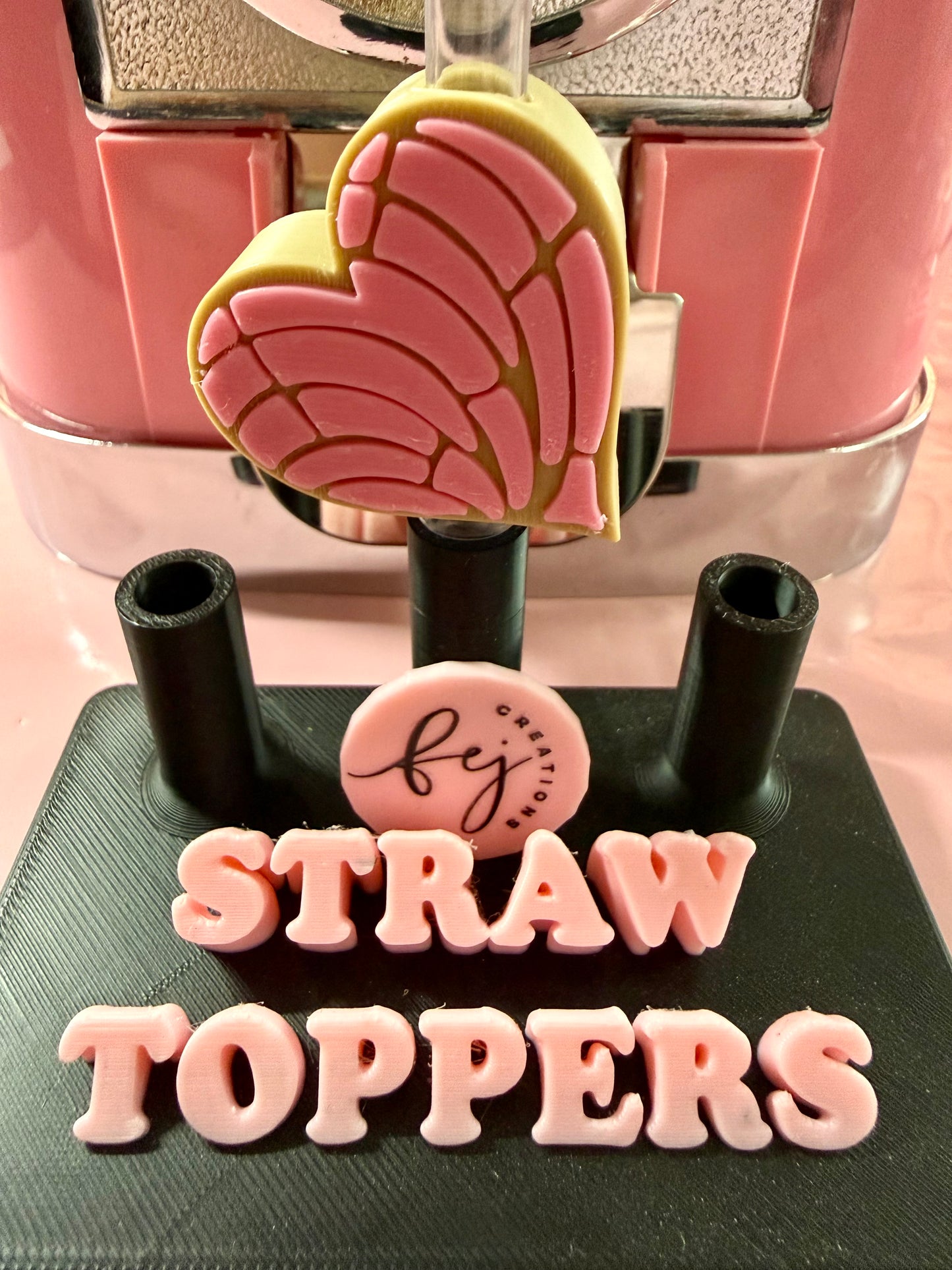 Heart Concha Straw Topper