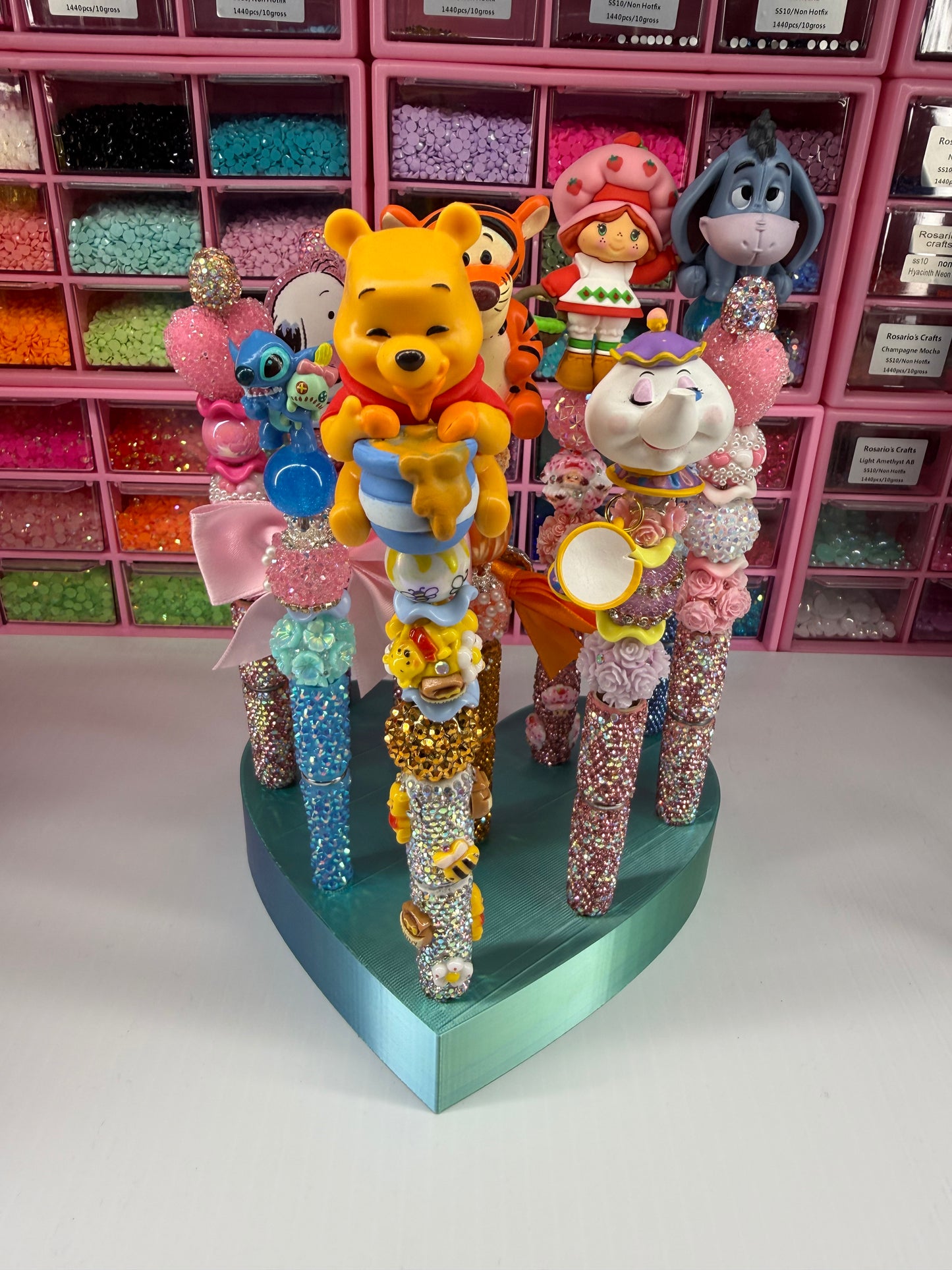 10 Pen Stand Teal  Heart